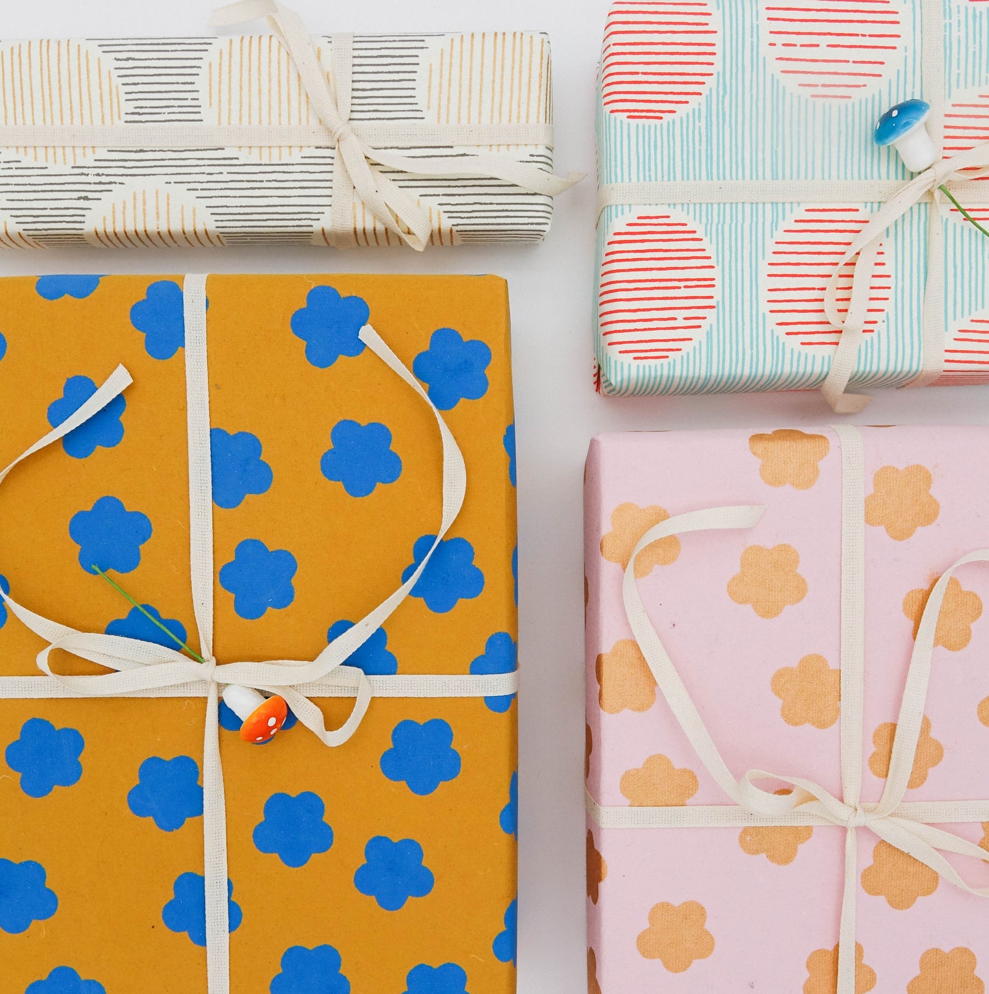 Set of Wrapping Paper Small